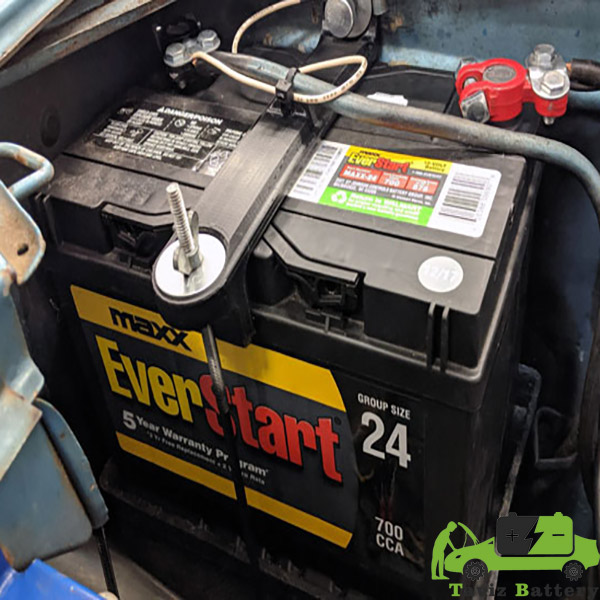 علائم خرابی باتری اتمی خودرو | ۸ نشانه خرابی باطری اتمی